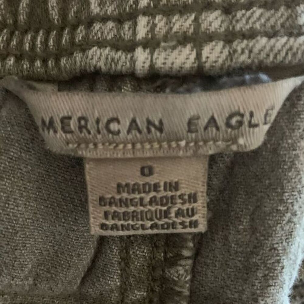 AMERICAN EAGLE‎ Women’s Tomgirl Olive Green Drawstring Cuffed Shorts Size 0 - Picture 10 of 14